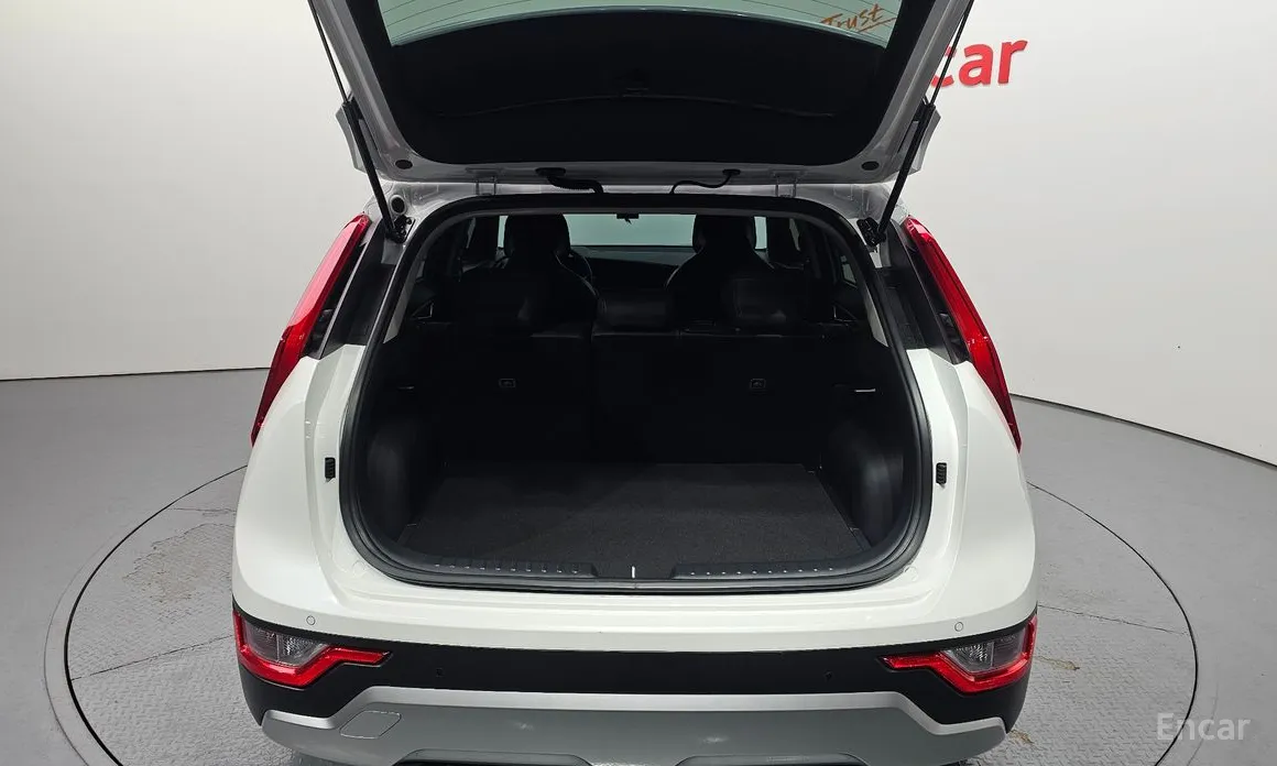 Фото 20 - Kia Niro