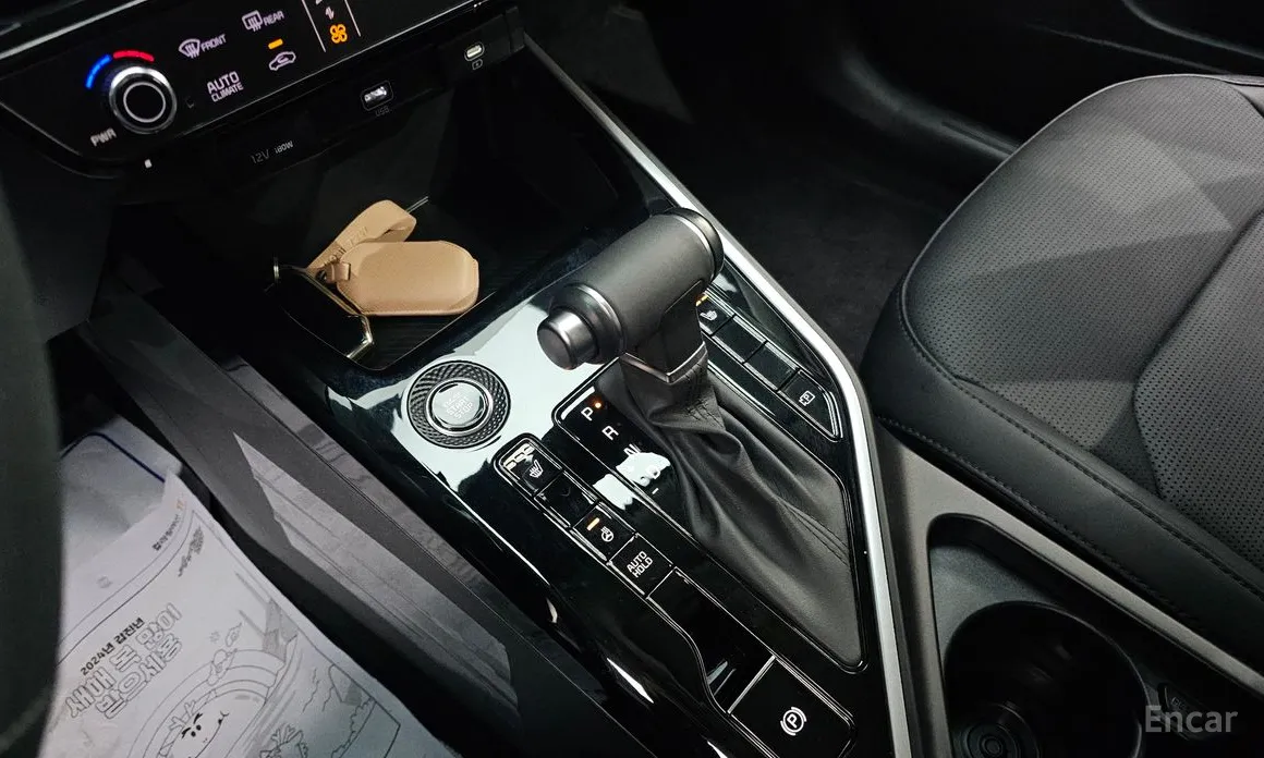 Фото 9 - Kia Niro