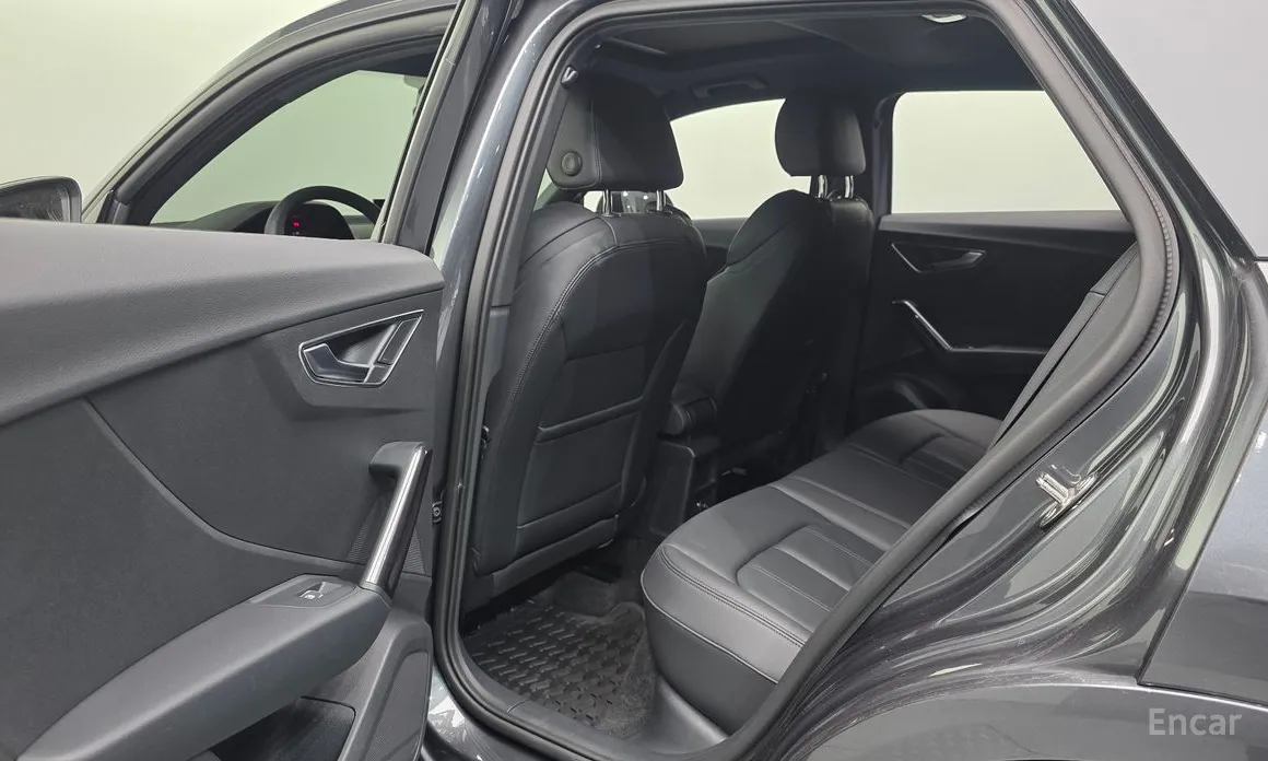 Audi Q2 2017 35 TDI Premium