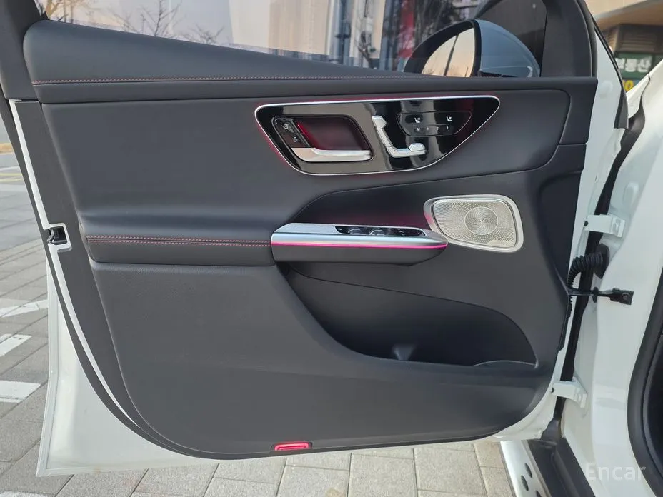 Фото 19 - Mercedes-Benz GLC-Class