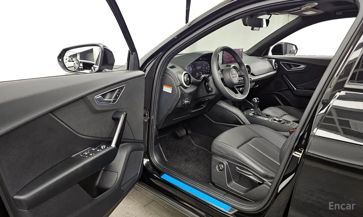 Фото 10 - Audi Q2