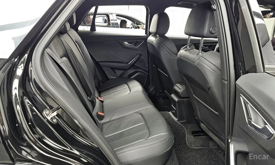 Фото 12 - Audi Q2