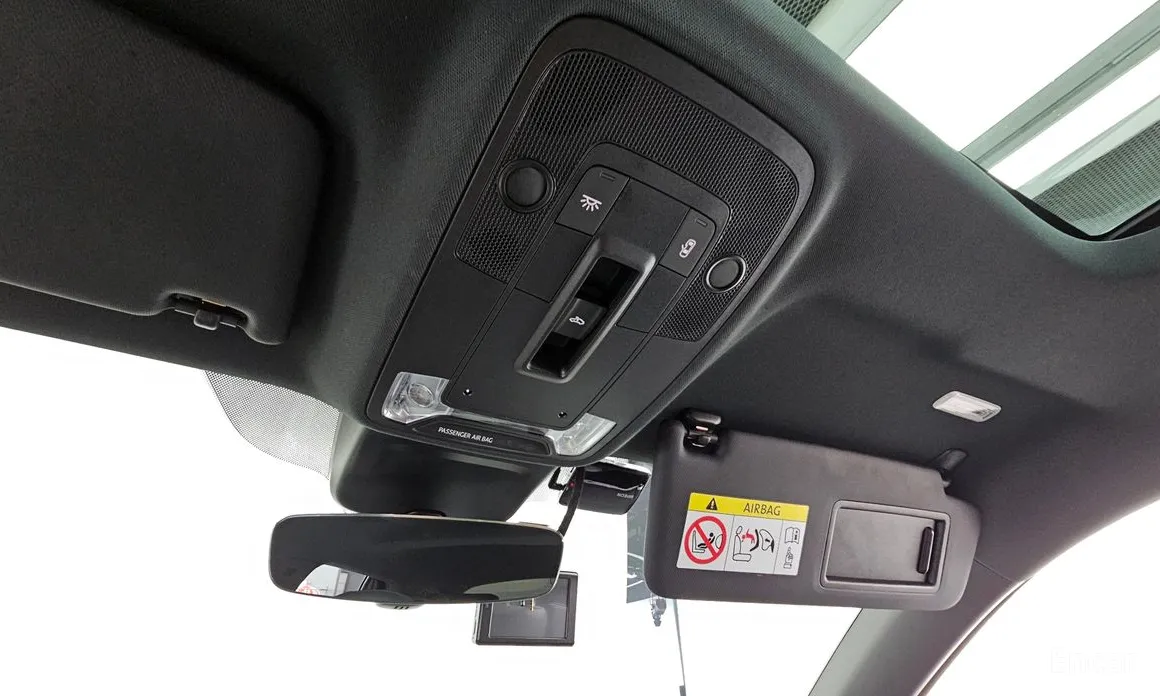 Фото 18 - Audi Q2