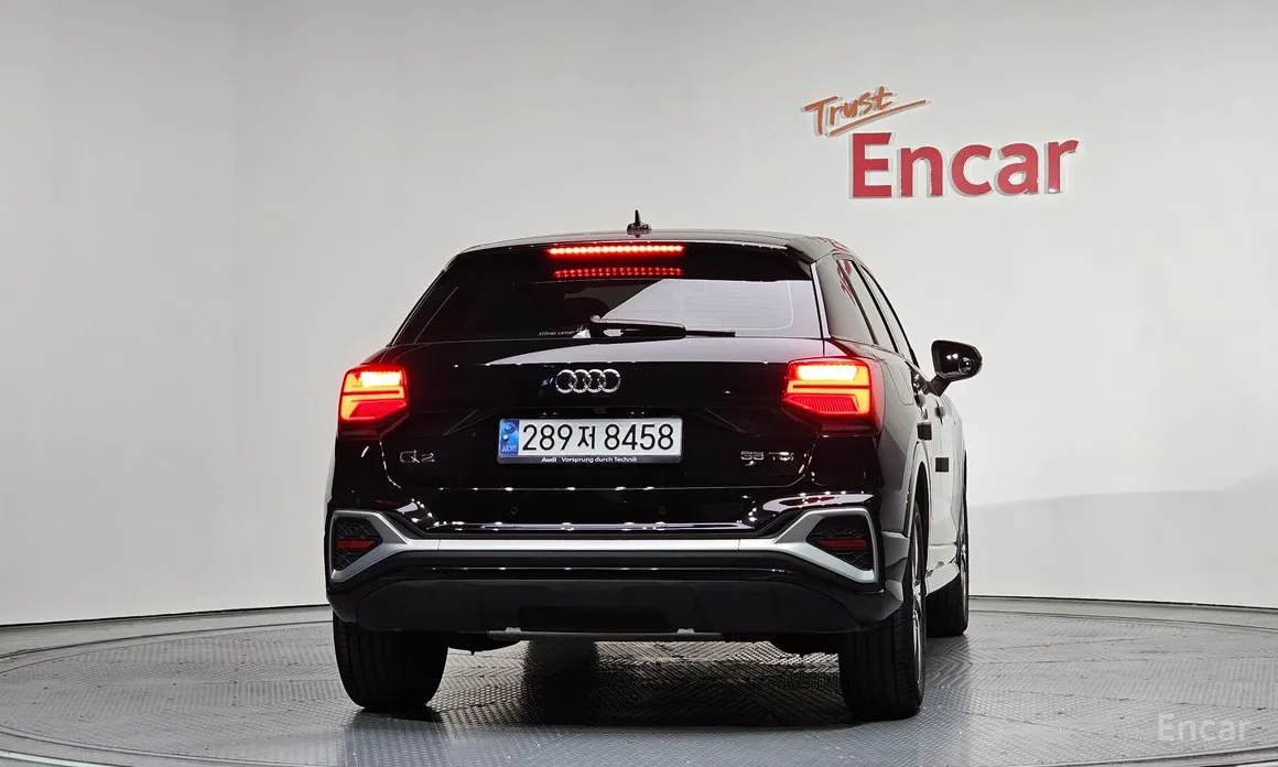 Фото 4 - Audi Q2