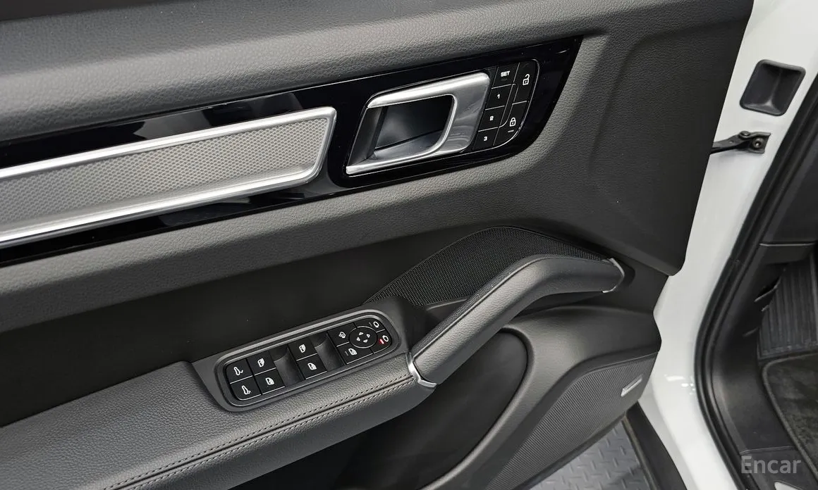 Porsche Cayenne 2019 3.0 PLATINUM EDITION