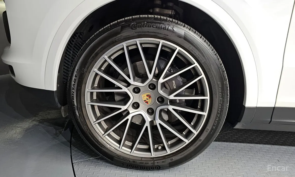 Porsche Cayenne 2019 3.0 PLATINUM EDITION