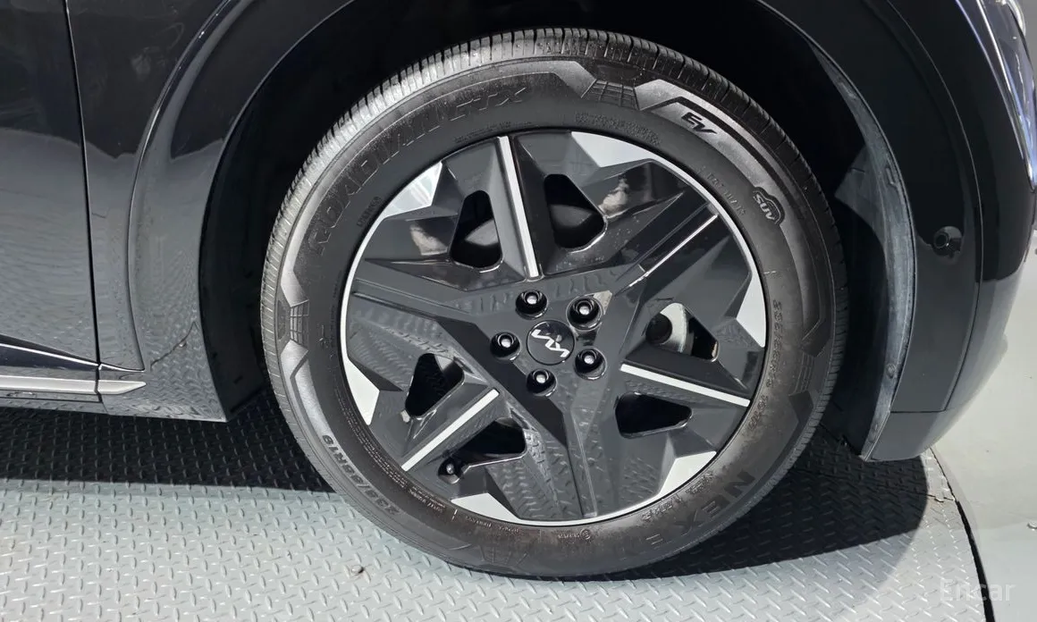 Фото 5 - Kia EV6