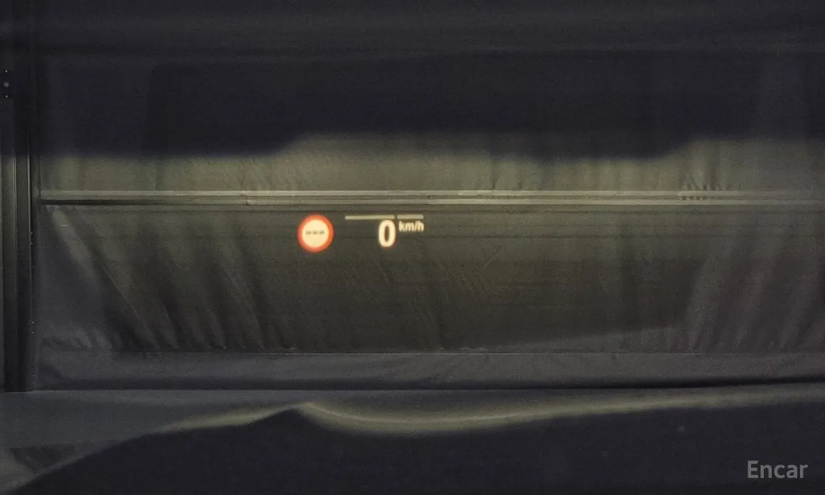 Фото 19 - BMW 7 Series