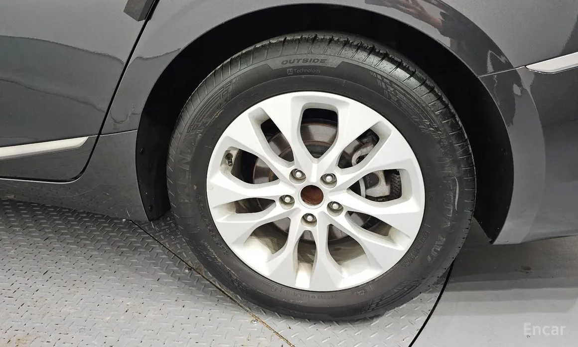 Kia K8 2021 2.5 Gasoline 2WD
