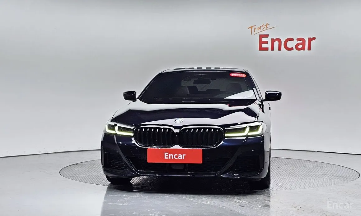 Фото 3 - BMW 5 Series