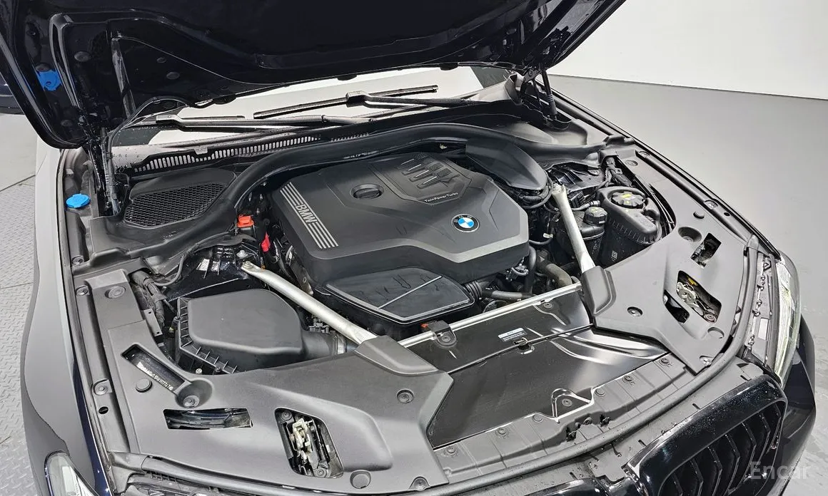 Фото 6 - BMW 5 Series