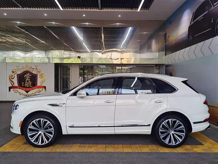 Фото 4 - Bentley Bentayga