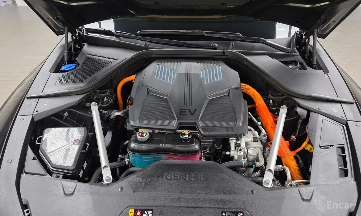 Фото 6 - Genesis G80