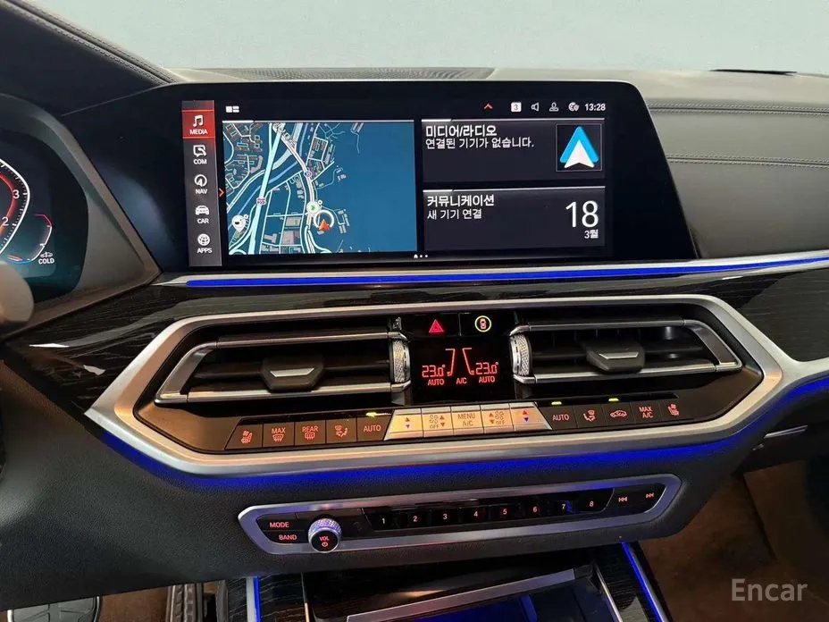 Фото 12 - BMW X7