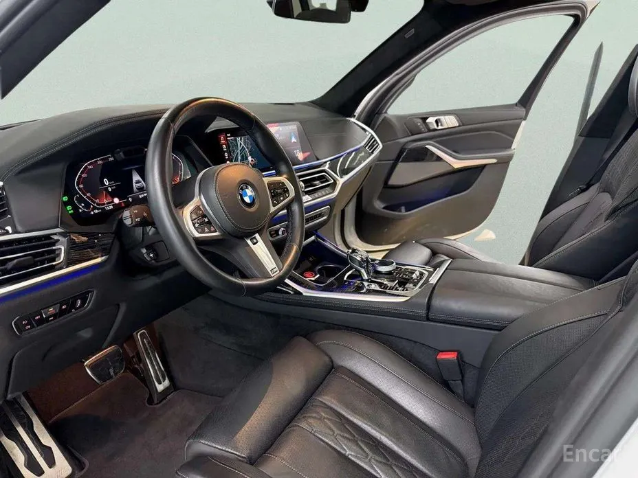 Фото 14 - BMW X7