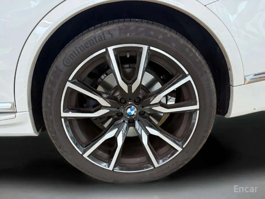 Фото 5 - BMW X7