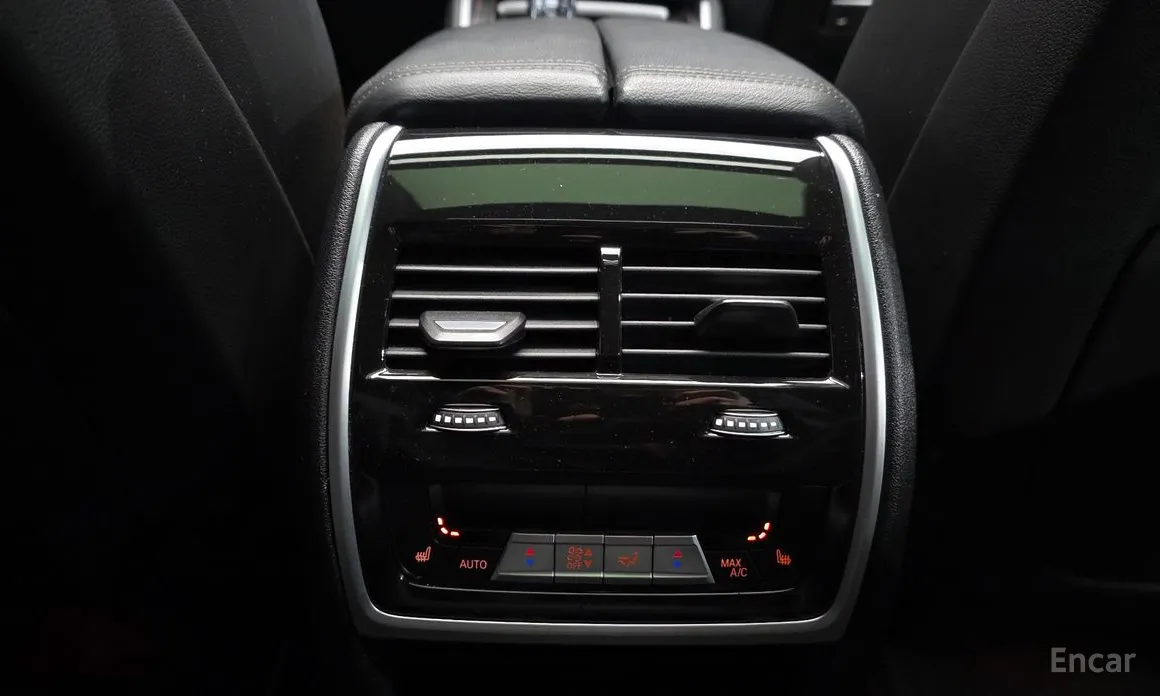 Фото 19 - BMW X6
