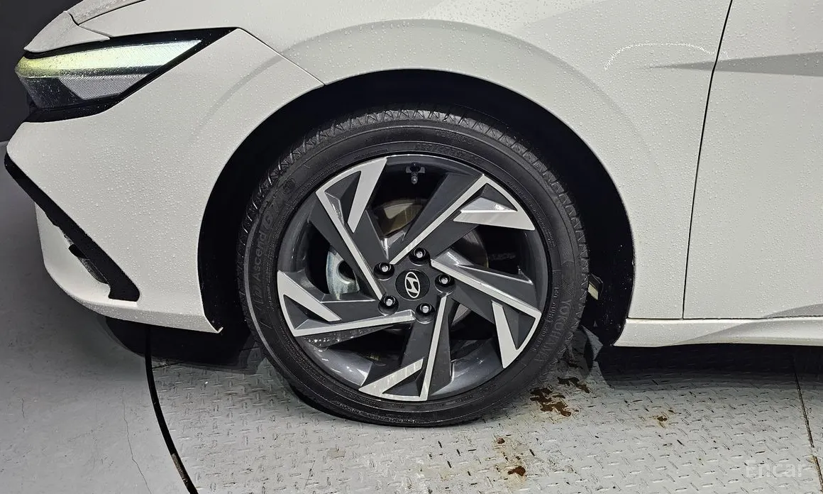 Hyundai Avante 2023 1.6