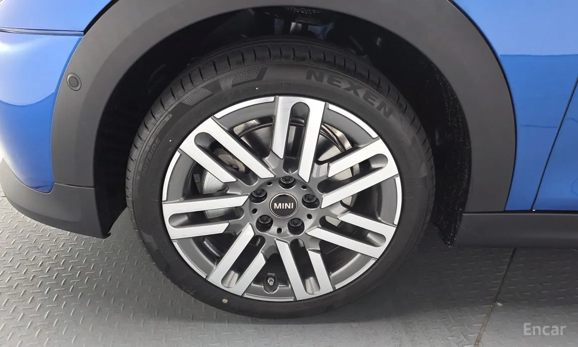 Фото 5 - Mini Cooper