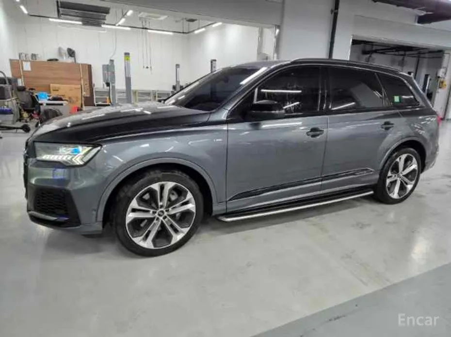 Фото 3 - Audi Q7