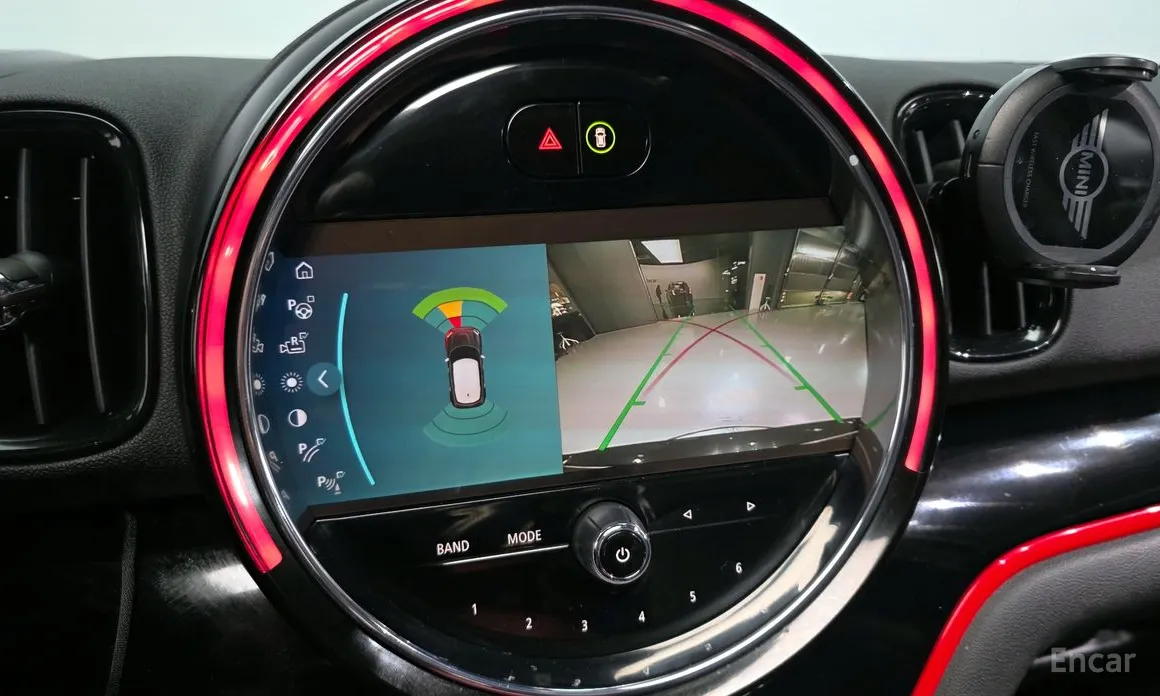 Photo 15 - Mini Countryman