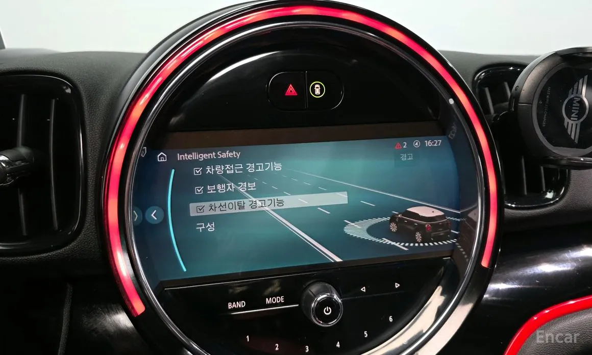 Photo 17 - Mini Countryman