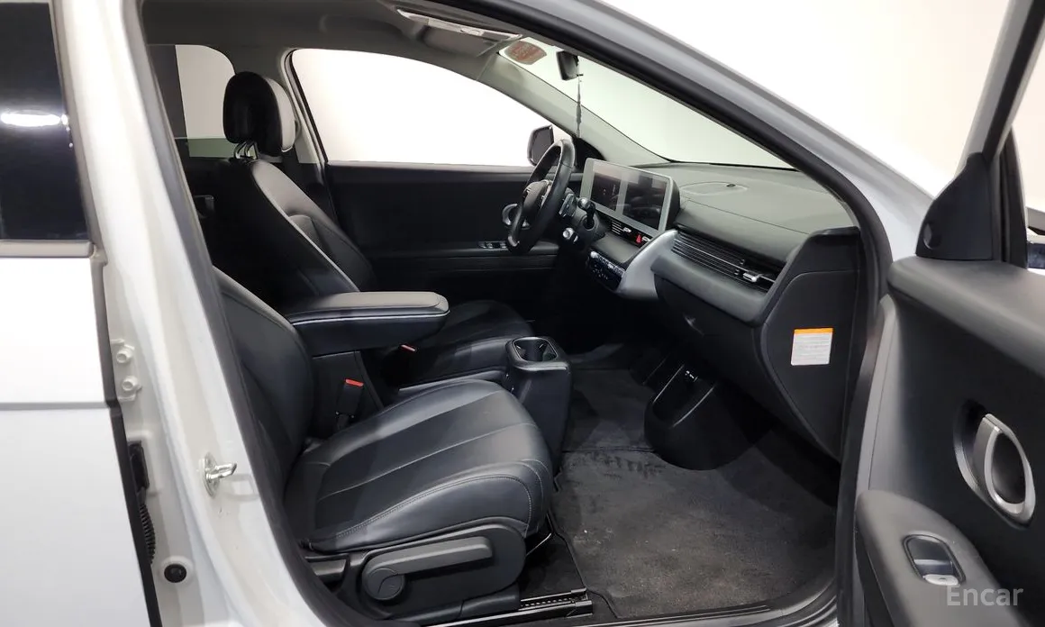 Photo 11 - Hyundai Ioniq 5