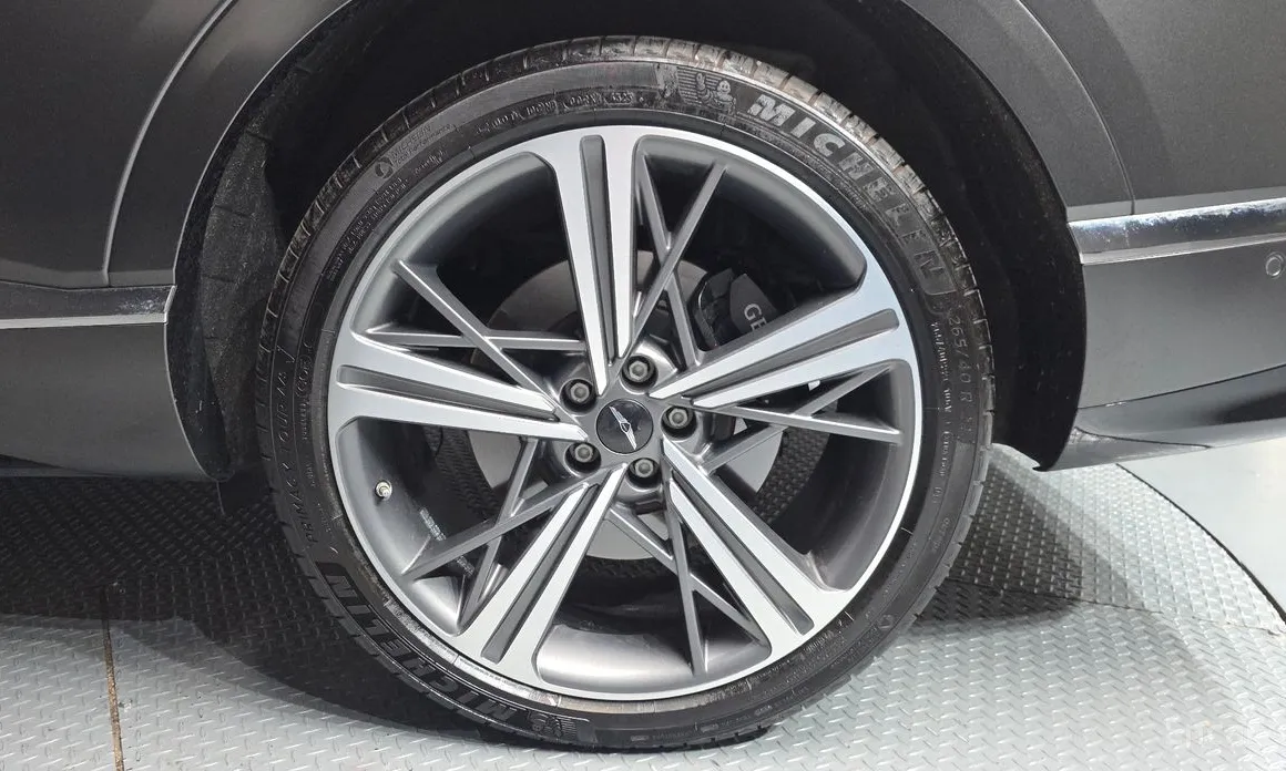 Genesis GV80 2023 2.5T Gasoline AWD