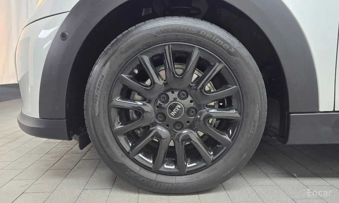 Фото 5 - Mini Cooper