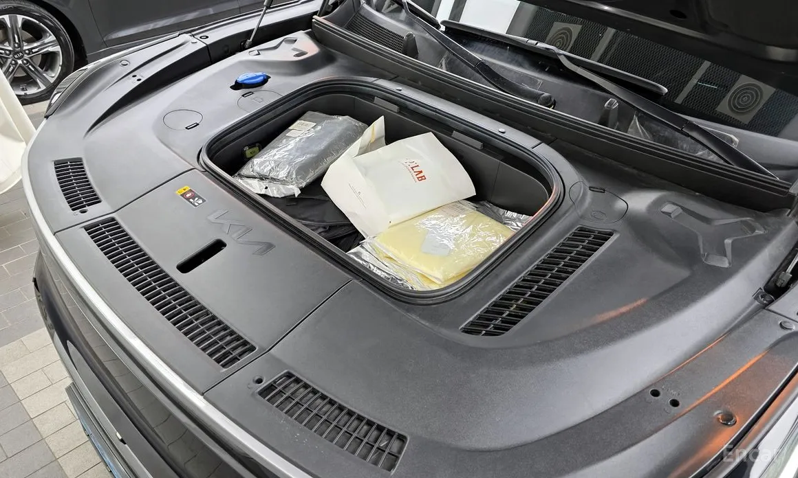 Фото 6 - Kia EV9