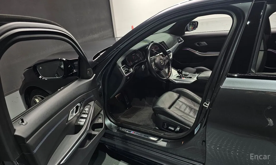 BMW 3 Series 2019 M340i