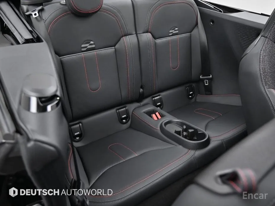 Фото 12 - Mini Cooper Convertible