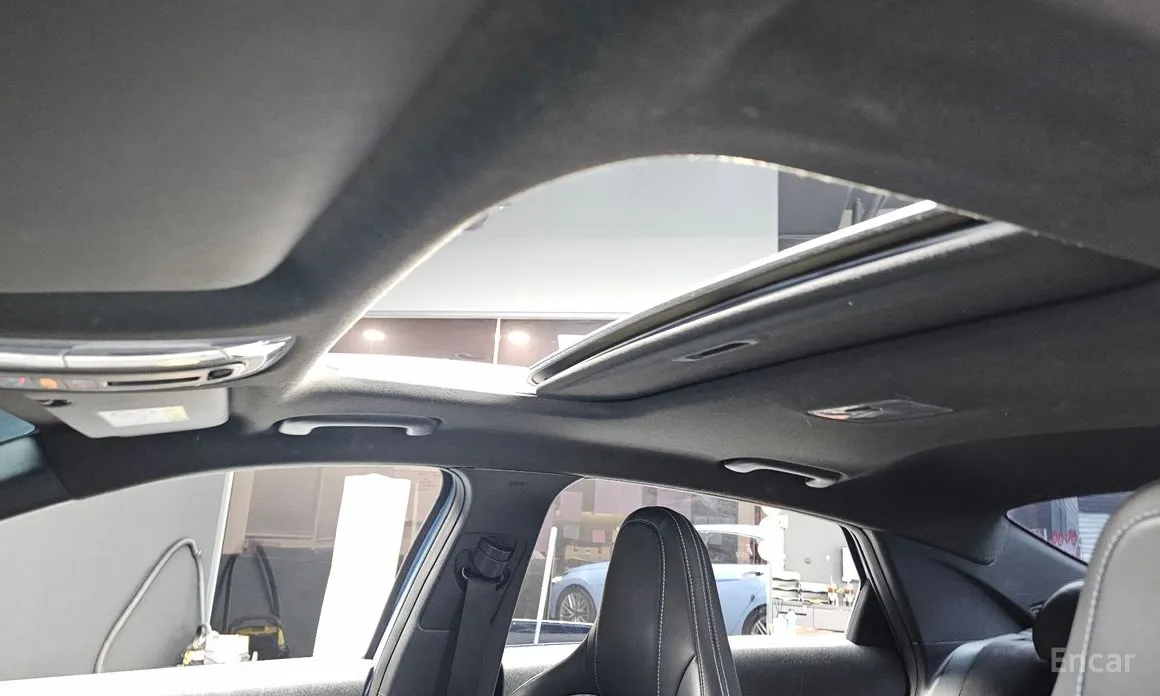 Photo 16 - Hyundai Avante