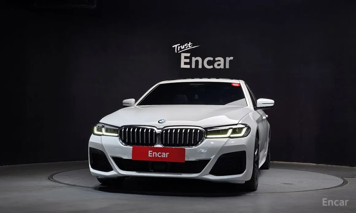 Фото 3 - BMW 5 Series