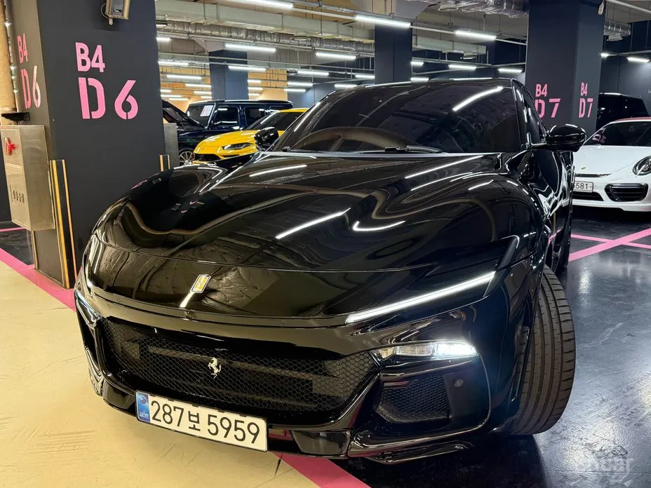 2022 Ferrari Purosangue