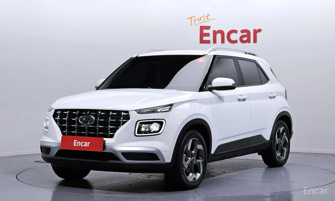 Photo 1 - Hyundai Venue