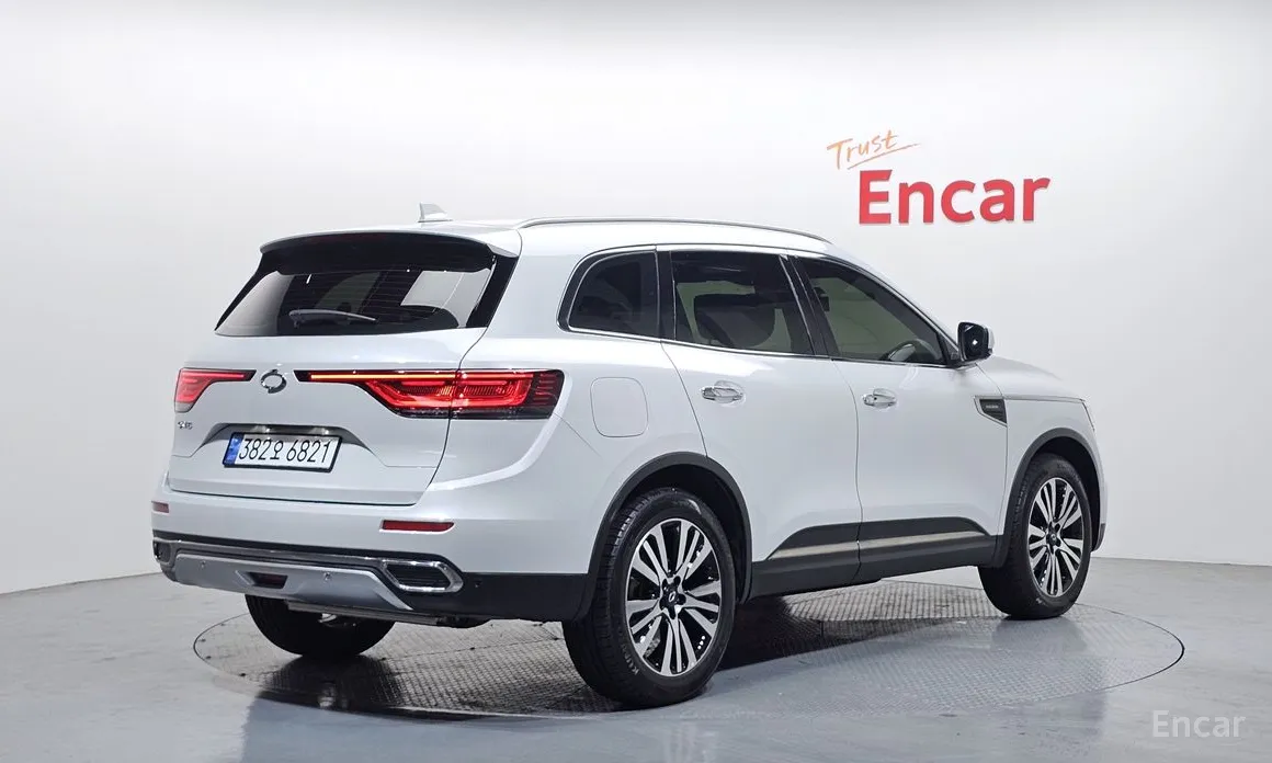 Фото 2 - Renault QM6