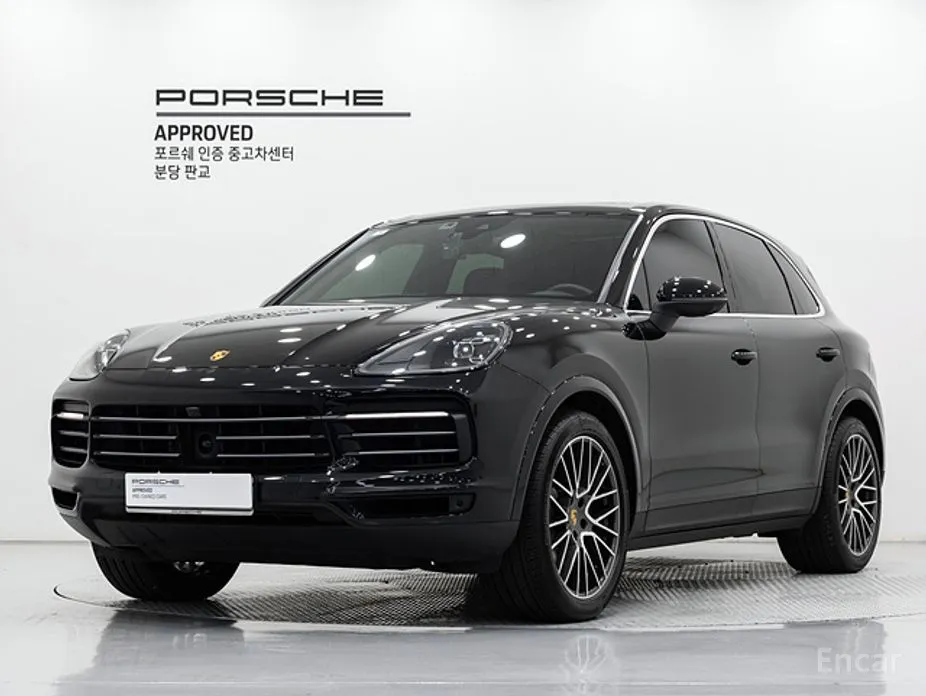 Фото 1 - Porsche Cayenne