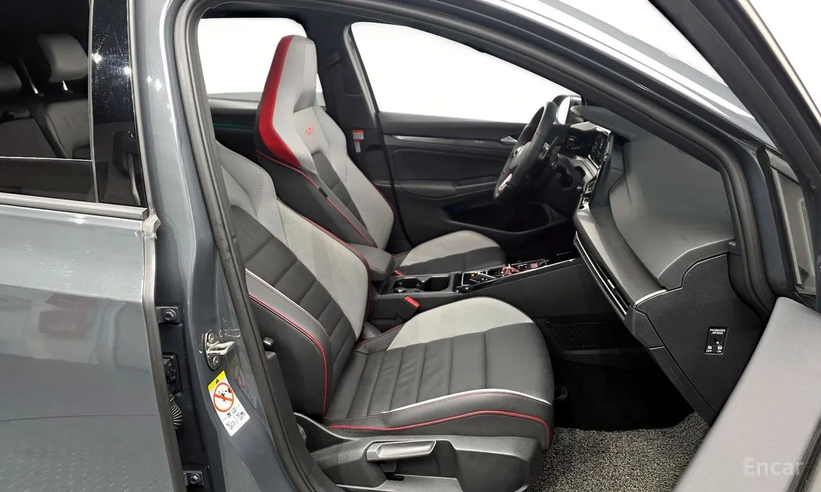 Volkswagen Golf 2022 2.0 GTI
