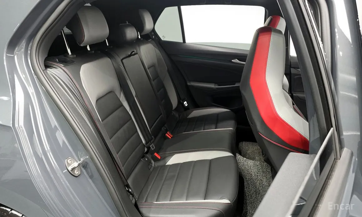 Volkswagen Golf 2022 2.0 GTI