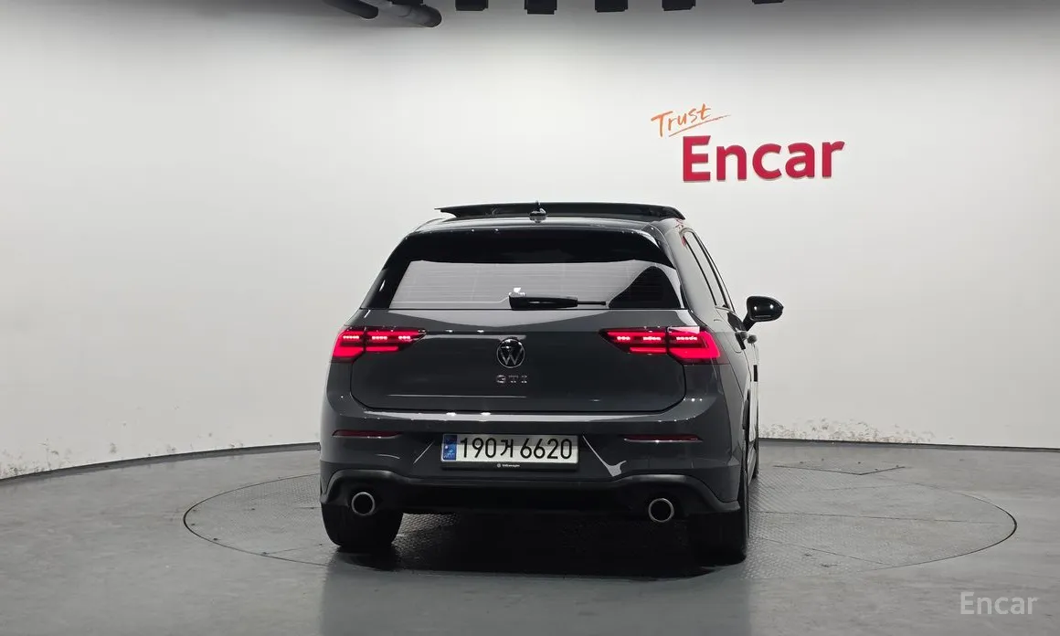 Volkswagen Golf 2022 2.0 GTI