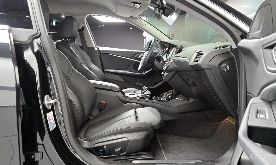 BMW 2 Series 2020 220i Sport