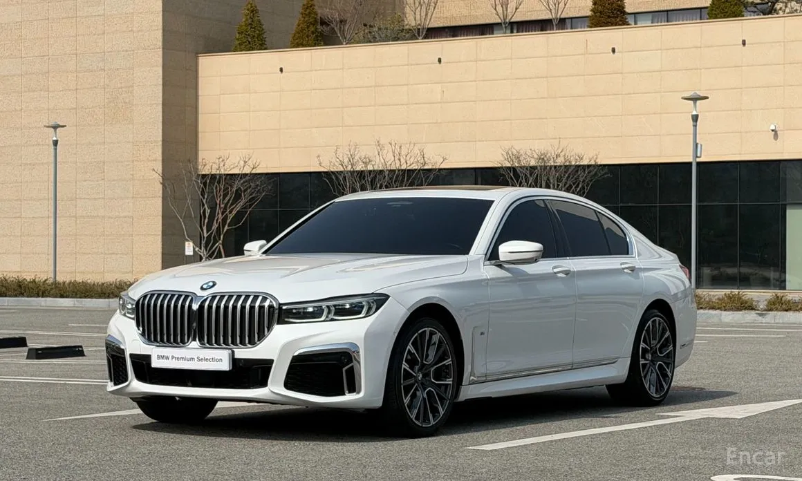Фото 1 - BMW 7 Series