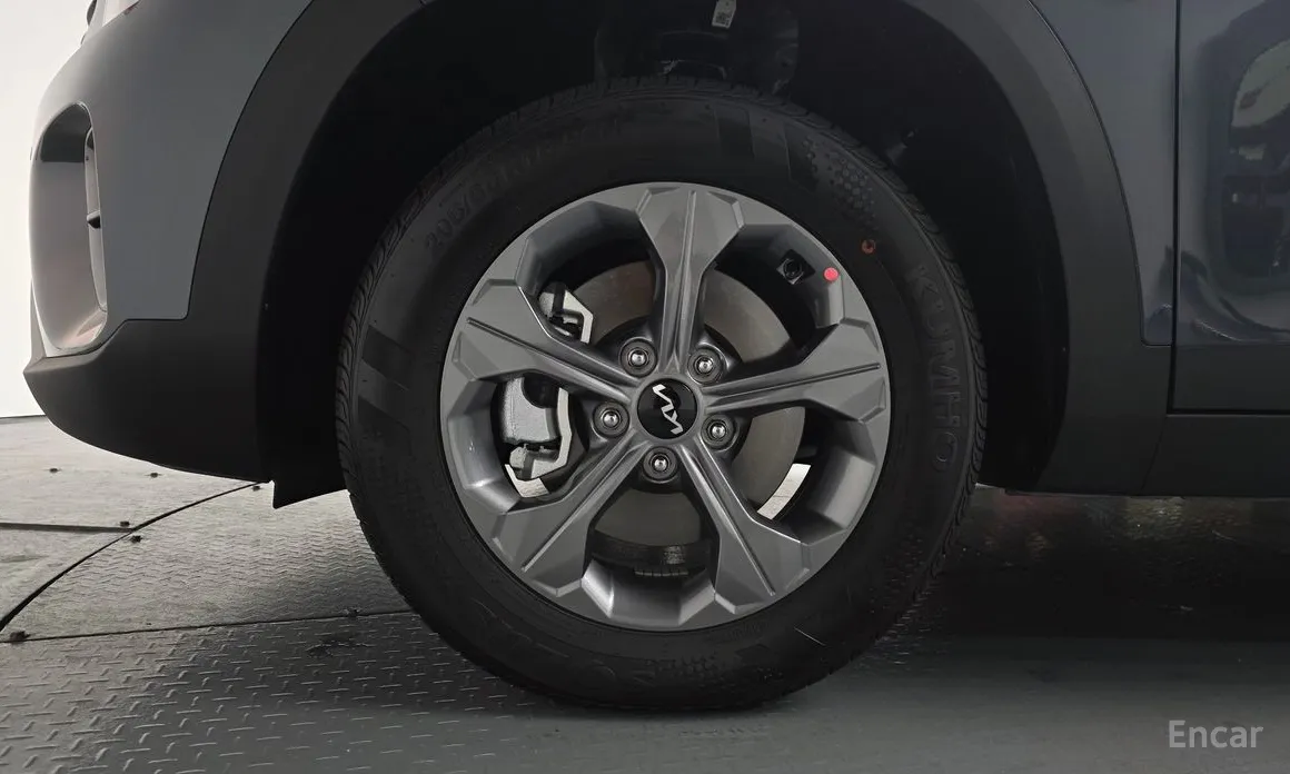 Фото 5 - Kia Seltos