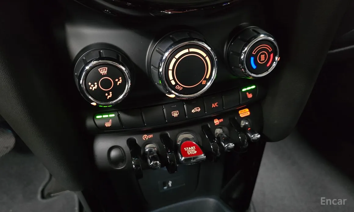 Фото 16 - Mini Cooper