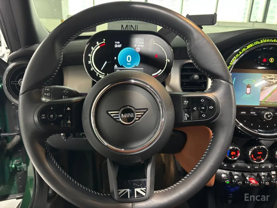 Фото 12 - Mini Cooper