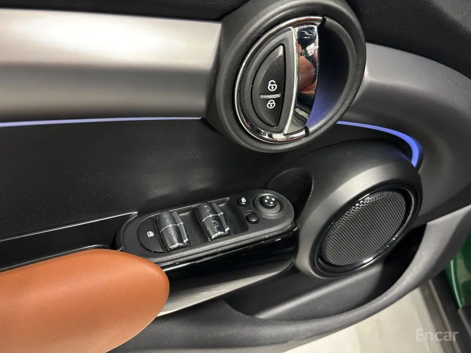 Фото 14 - Mini Cooper