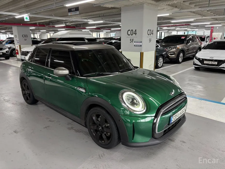 Фото 2 - Mini Cooper