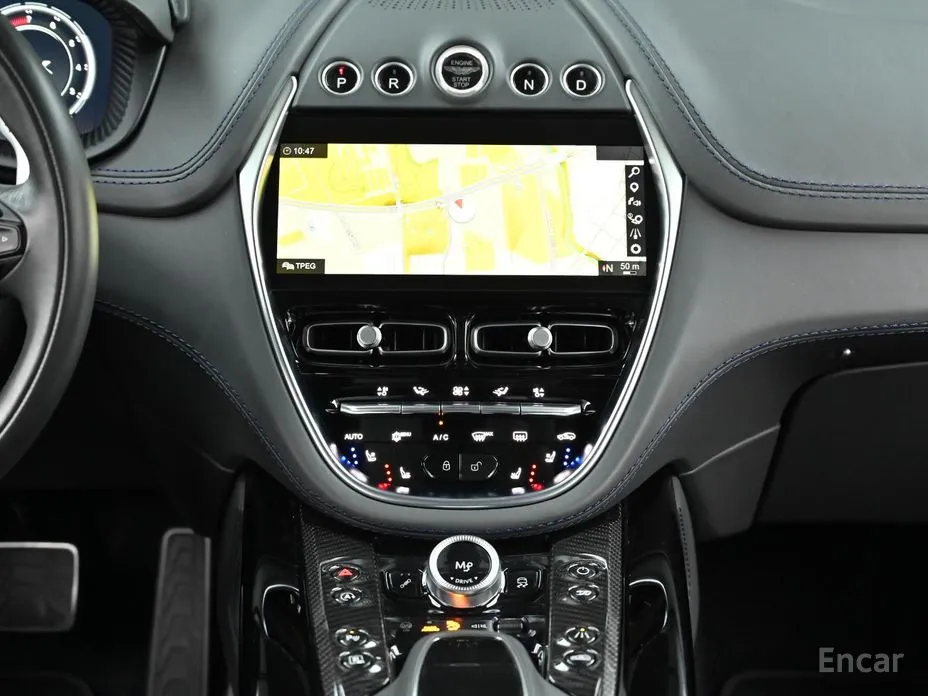 Aston Martin DBX 2020 4.0 V8 707