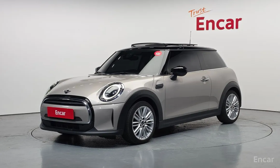 Фото 1 - Mini Cooper